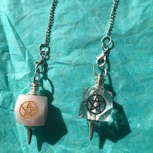 Pendulum & chakra bracelet all in …